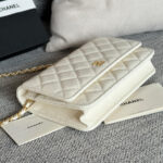 Chanel classic chain wallet - Image 3
