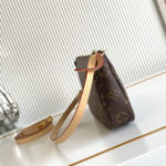 LV Pochette Accessoires(high-end grade) - Image 3