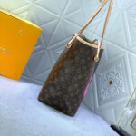 LV Neverfull MM - Image 3