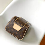 LV Toilet Dopp Kit Pouch - Image 3