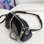 LV Pochette Vibe - Image 3