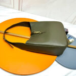 YSL LE 5 À 7 supple LARGE - Image 3