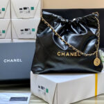 CHANEL 22 HANDBAG(high-end grade) - Image 3