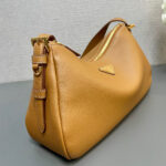 Prada Aimee medium leather shoulder bag - Image 3