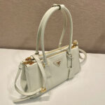 Medium Prada Galleria leather bag(HIGH-END GRADE) - Image 3