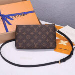 LV Double Zip Pochette - Image 3