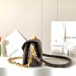 LV Pochette Métis East West - Image 3