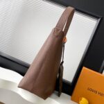 LV Low Key Hobo MM - Image 3