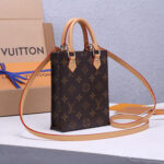LV Petit Sac Plat Bag - Image 3
