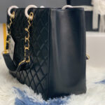 CHANEL Grand Shopping Tote - Image 3