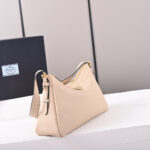 Prada Aimee large leather shoulder bag - Image 3