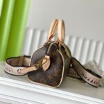 LV Speedy Bandoulière 20(HIGH-END GRADE) - Image 3