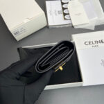 CELINE 16 Small Wallet in Shiny Calf Leather - Image 3