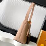 LV Low Key Hobo PM - Image 3