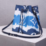 LV Escale NeoNoe MM Bag - Image 3