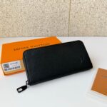 LV Zippy Wallet Horizontal - Image 3