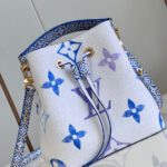 LV By the Pool NEONOE BB - Image 3