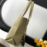 LV Low Key Cabas MM - Image 3