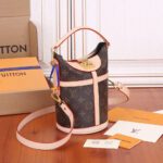 LV Duffle Bag - Image 3