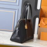 LV Low Key Duffle Tote(HIGH-END GRADE) - Image 3