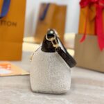 LV Pochette Mia(HIGH-END GRADE) - Image 3