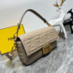 Fendi Baguette - Image 3