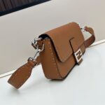 Fendi Baguette - Image 3