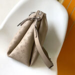 LV Hand It All MM(HIGH-END GRADE) - Image 3