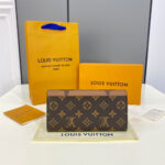 Louis Vuitton Sarah Wallet - Image 3