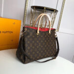 Louis Vuitton Pallas Handbag - Image 3