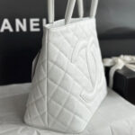 CHANEL Medallion Tote Bag - Image 3