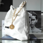 CHANEL 22 HANDBAG(high-end grade) - Image 3