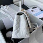 CHANEL Large Flap Bag With Top Handle(high-end grade) - Image 3