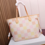 LV Neverfull MM - Image 3