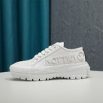 LV SQUAD SNEAKER - Image 3