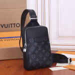 LV OUTDOOR SLINGBAG - Image 3