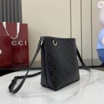 GG Emblem nano bucket bag - Image 3