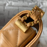 CHANEL MINI FLAP - Image 3