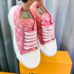 LV SQUAD SNEAKER - Image 3