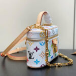 LV x TM Vanity Chain Pouch - Image 3