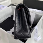 CHANEL CLASSIC HANDBAG - Image 4