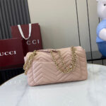 GG Marmont medium shoulder bag - Image 4