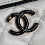 CHANEL Clutch with Chain(HIGH-END GRADE) - Image 4