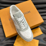 Louis Vuitton Rivoli Sneaker - Image 4