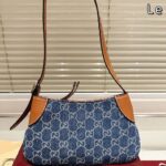 GG Emblem small shoulder bag - Image 4