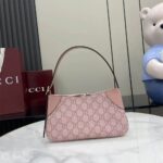 GG Emblem small shoulder bag - Image 4