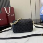 GG Emblem small shoulder bag - Image 4
