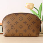 LV Cosmetic Pouch PM(HIGH-END GRADE) - Image 4
