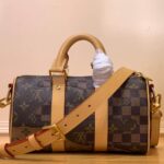 LV Keepall Bandoulière 25 - Image 4