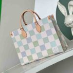 LV Onthego MM - Image 4